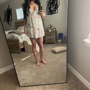 Hollister White Floral Dress